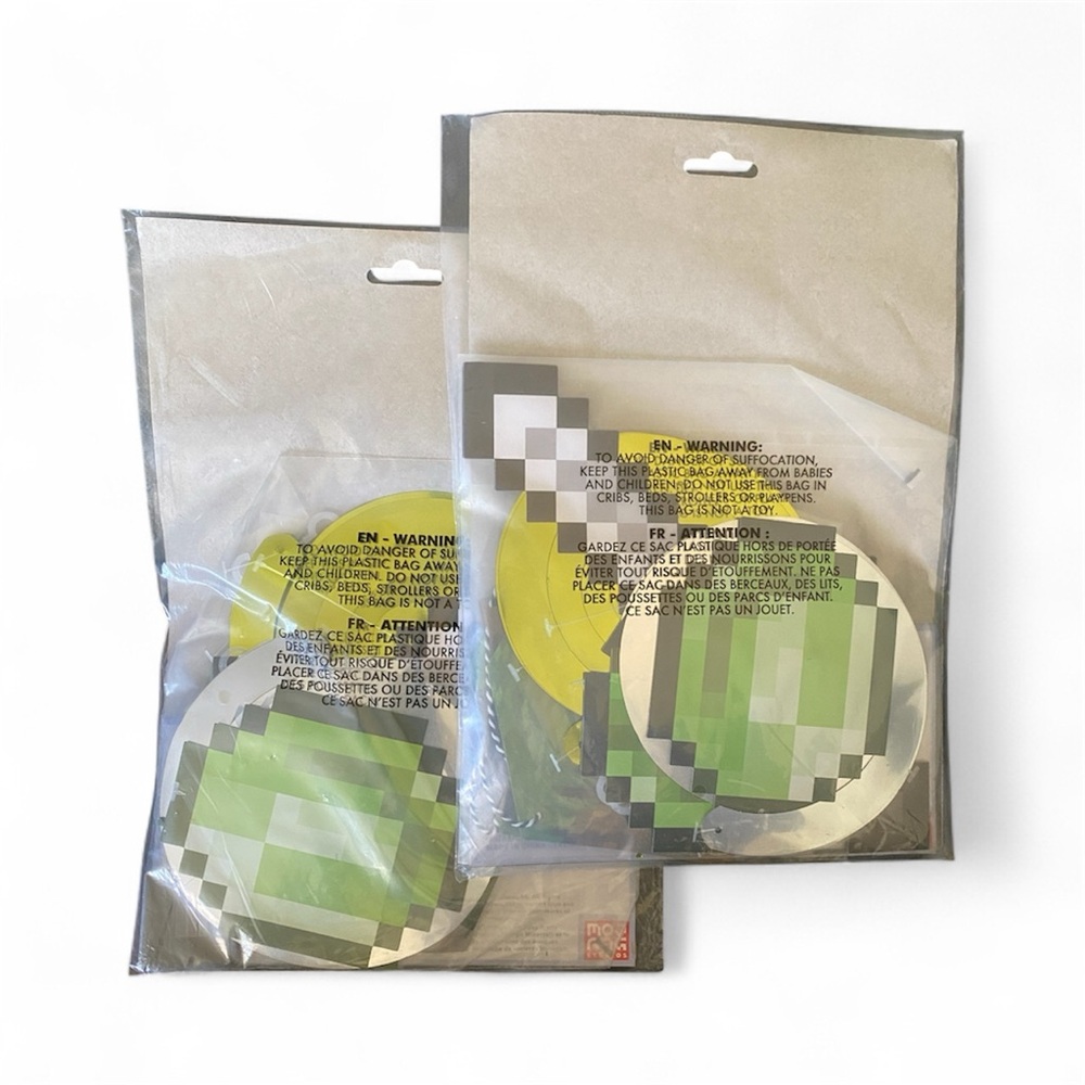 SOLD - 2pk Minecraft Hanging Decorations Kit - Picture 2 of 2